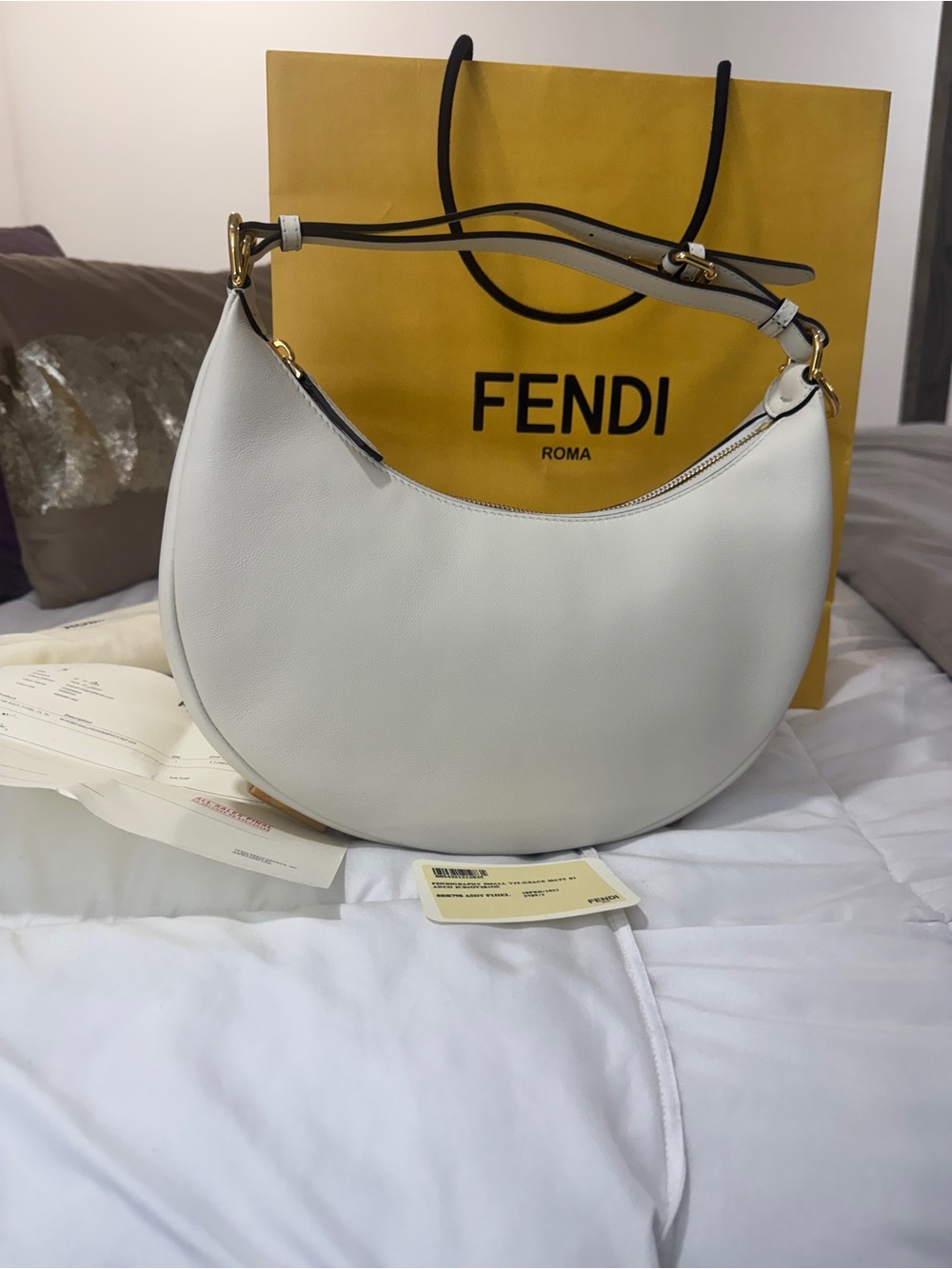 Fendi - Fendigraphy White Shoulder Bag with Gold Hardware